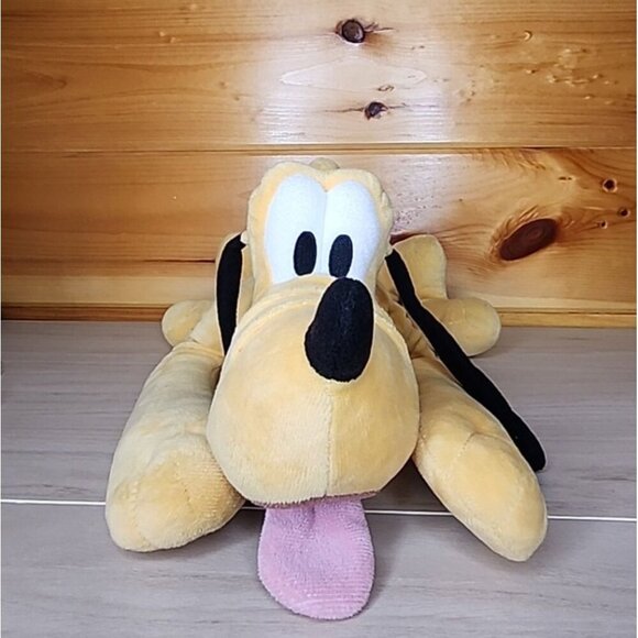 Disneyland Floppy Laying Down 15" Pluto With Green Collar - Picture 8 of 16